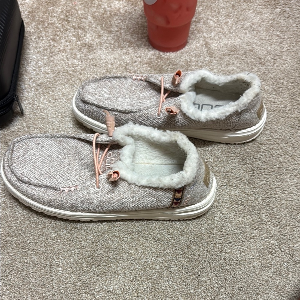 Hey Dude Women's Shoes in Light Gray and Cream